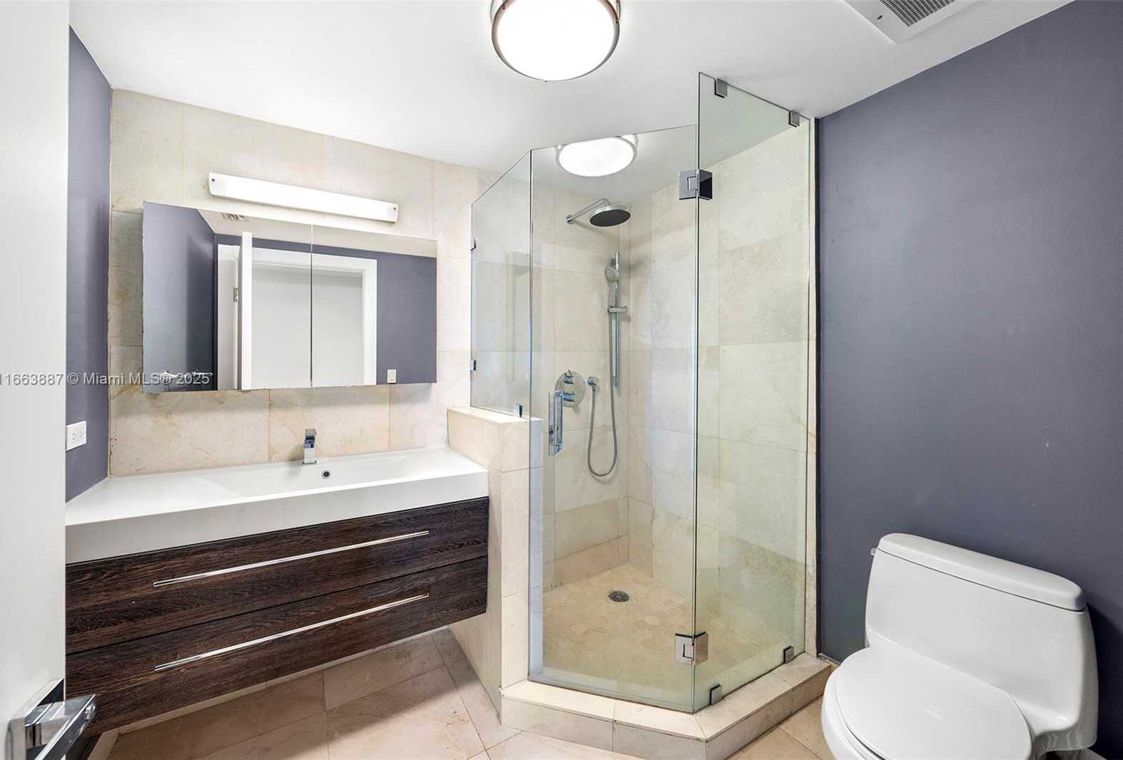 Small Image of 3201 NORTH EAST 183RD ST #GS3107, Aventura Number 29