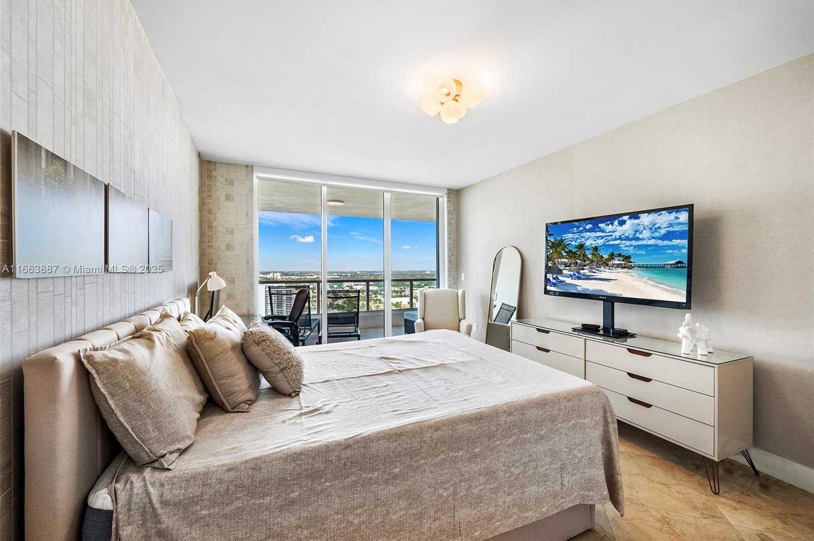 Small Image of 3201 NORTH EAST 183RD ST #GS3107, Aventura Number 39
