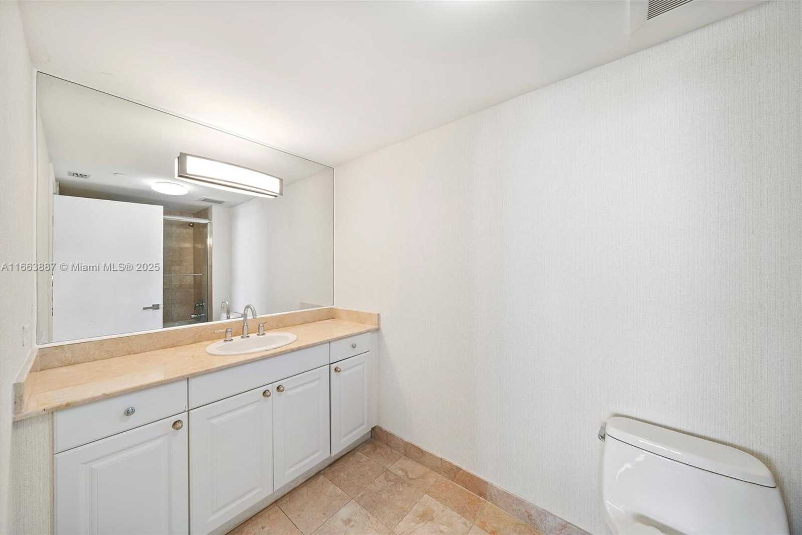 Small Image of 3201 NORTH EAST 183RD ST #GS3107, Aventura Number 42