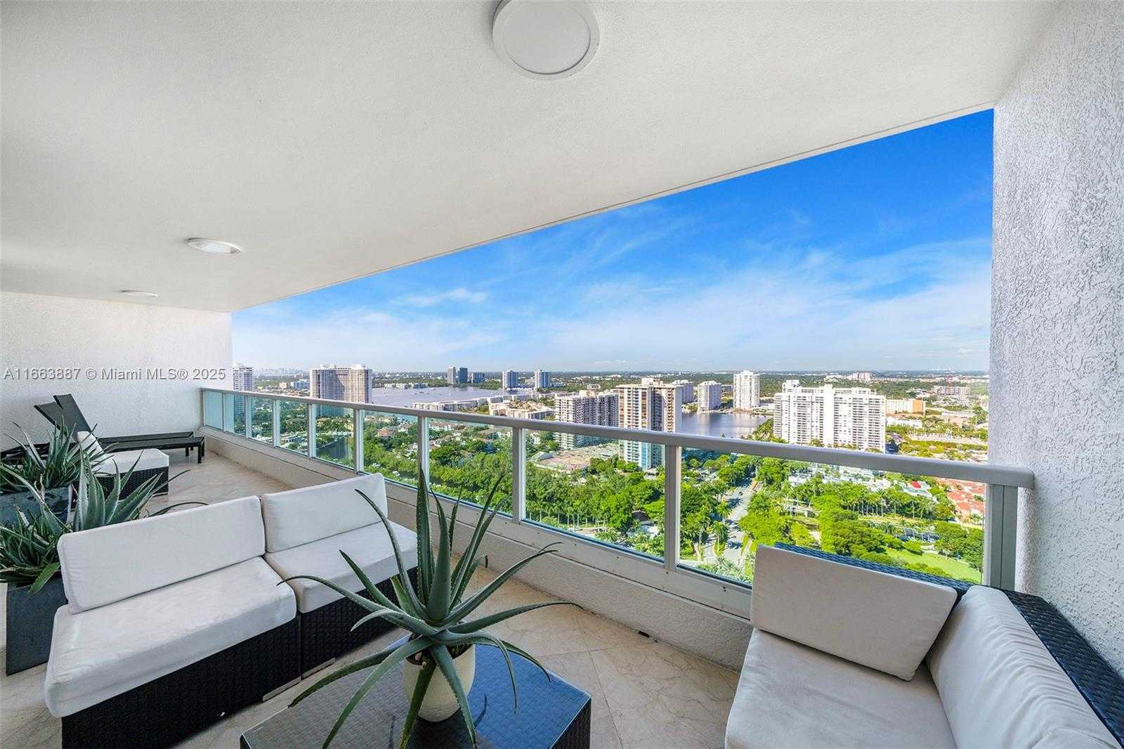 Small Image of 3201 NORTH EAST 183RD ST #GS3107, Aventura Number 45