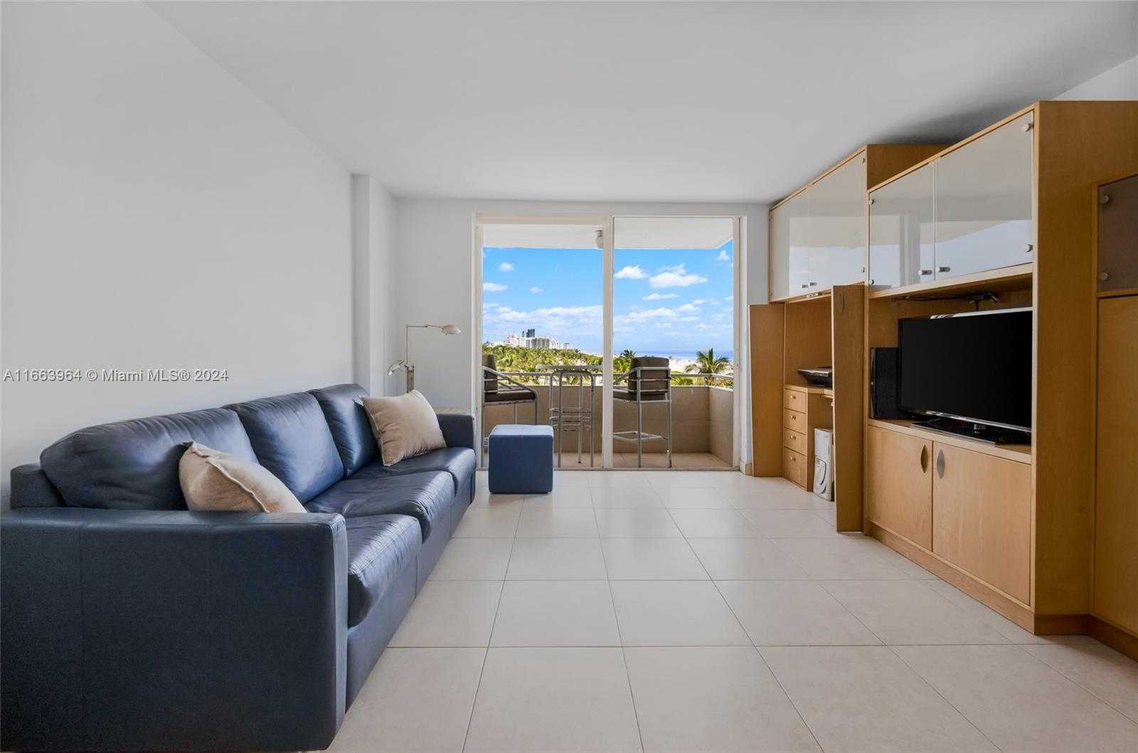 Small Image of 465 OCEAN DRIVE #619, Miami Beach Number 10