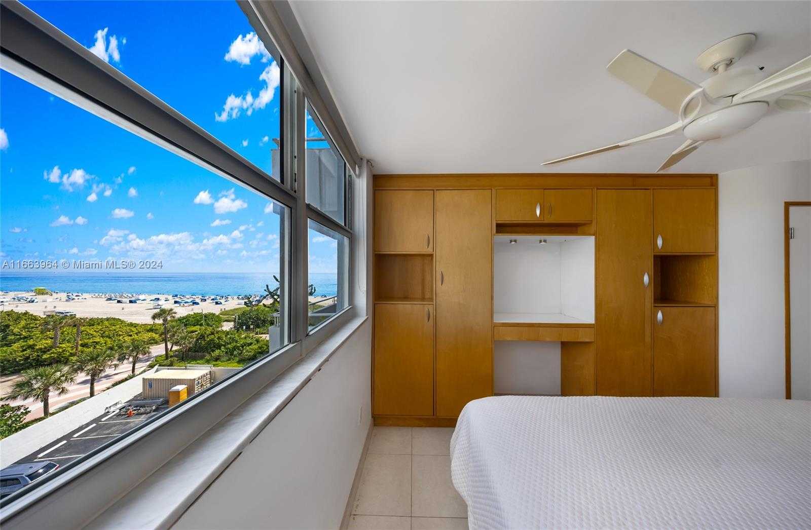 Small Image of 465 OCEAN DRIVE #619, Miami Beach Number 22