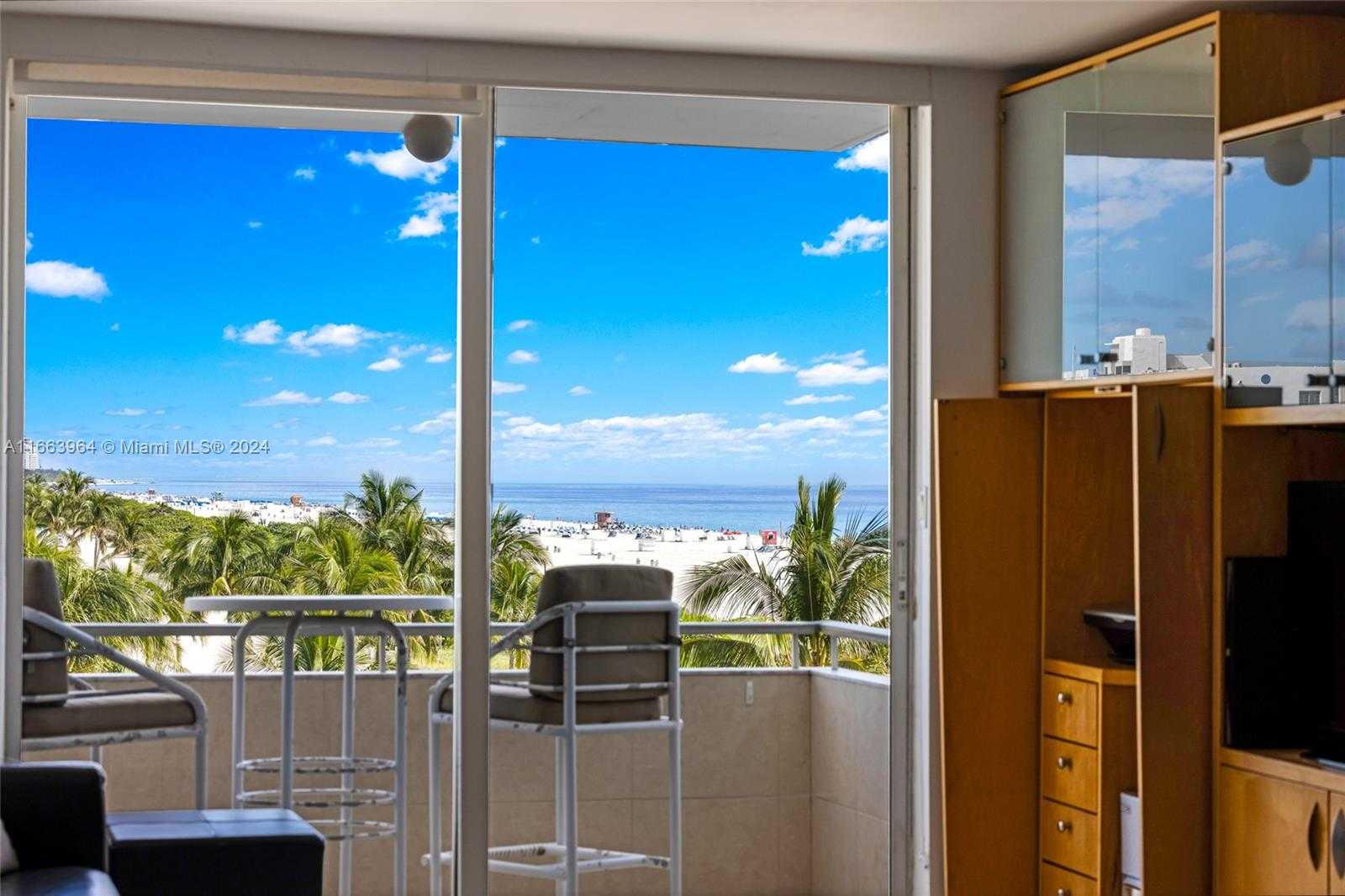 Small Image of 465 OCEAN DRIVE #619, Miami Beach Number 25