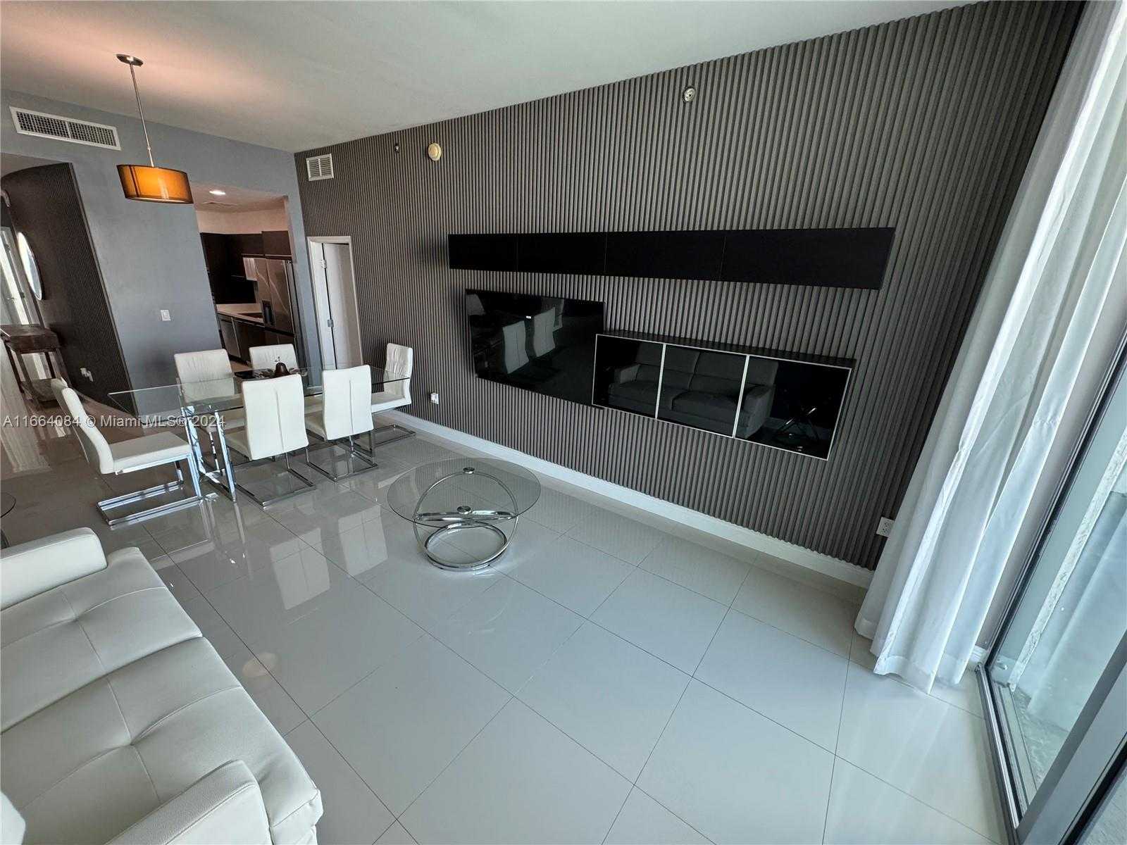 Small Image of 7928 EAST DR #805, North Bay Village Number 14