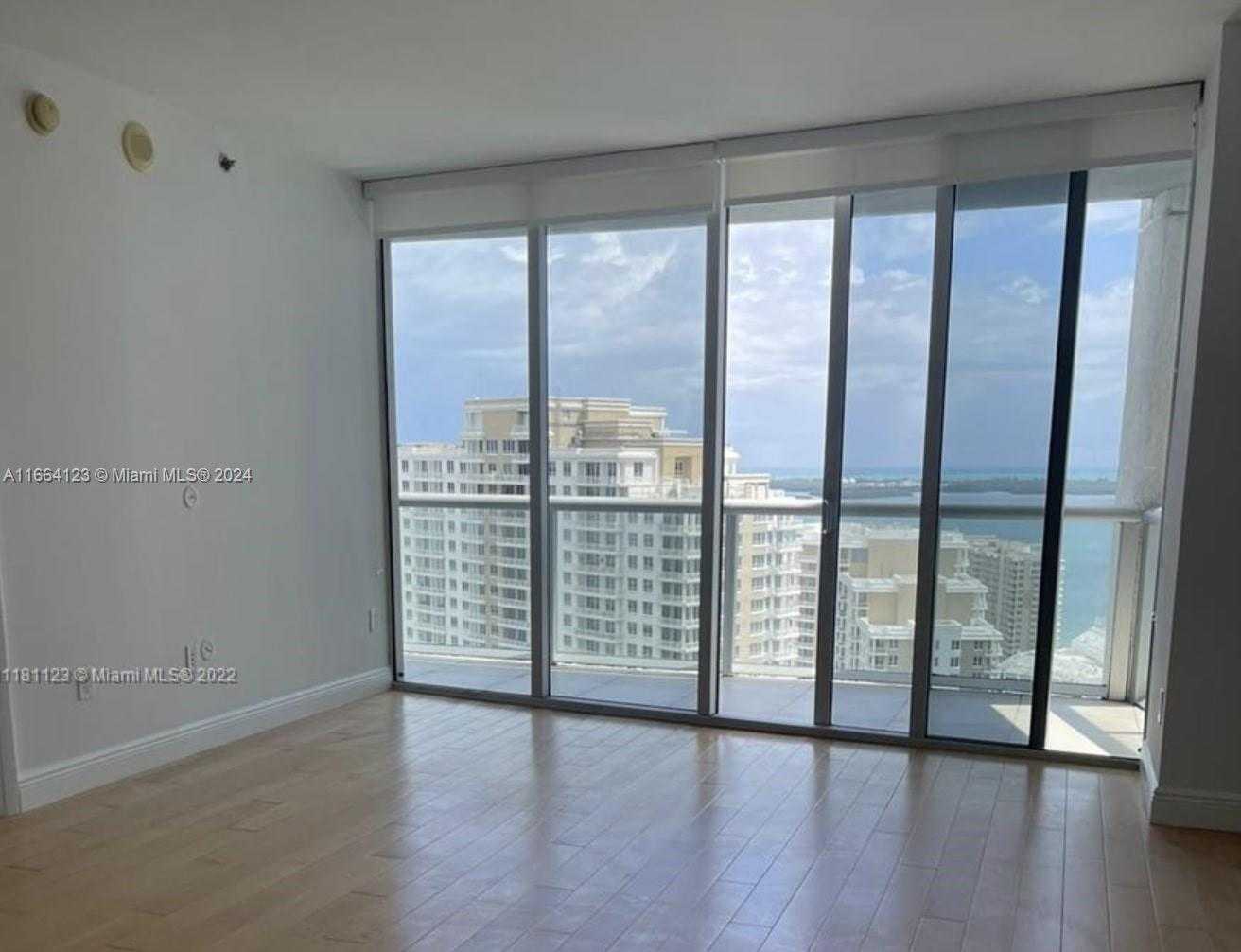 Small Image of 475 BRICKELL AVE #3107, Miami Number 10