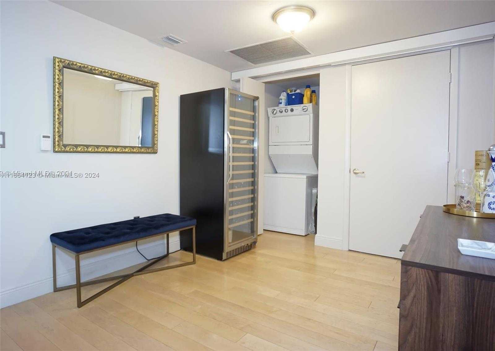 Small Image of 475 BRICKELL AVE #3107, Miami Number 17