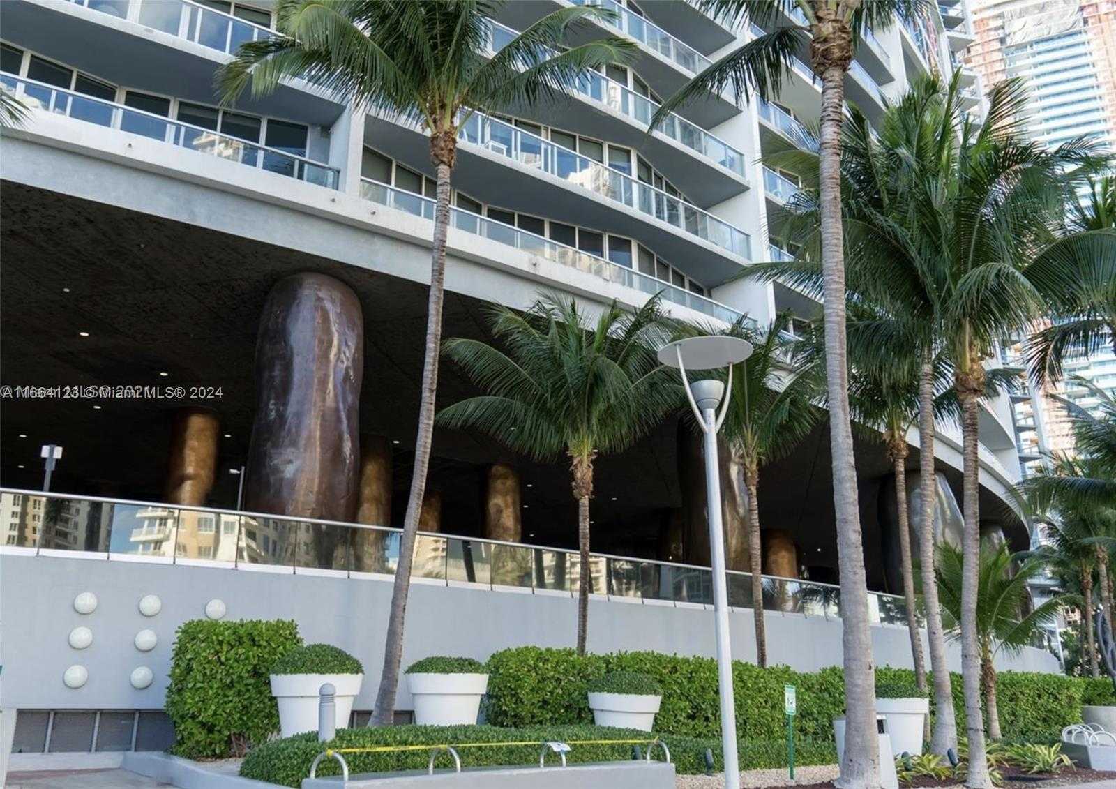 Small Image of 475 BRICKELL AVE #3107, Miami Number 18