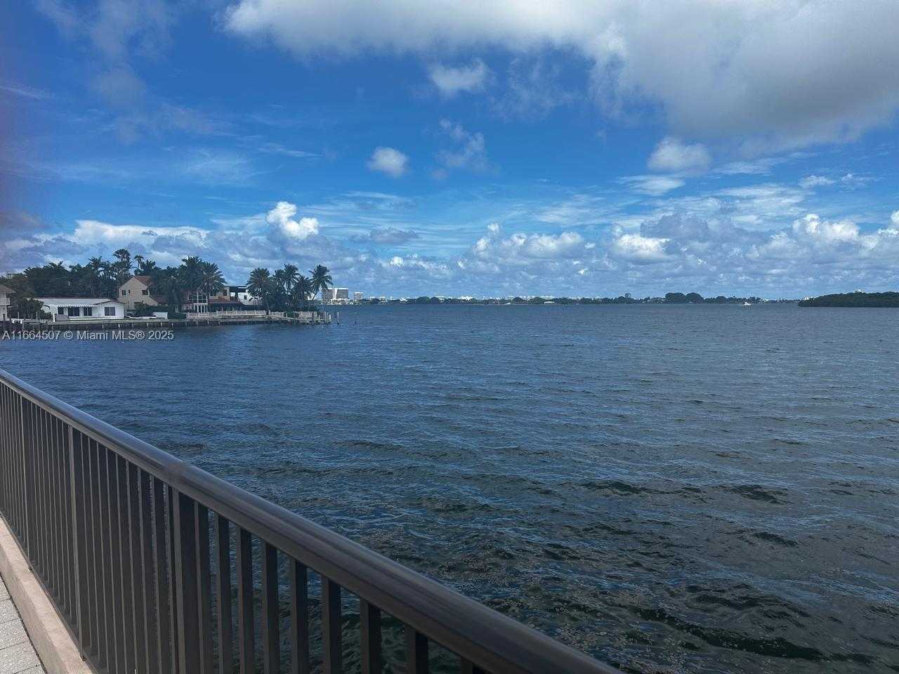 Small Image of 1800 NORTH EAST 114TH ST #401, Miami Number 14