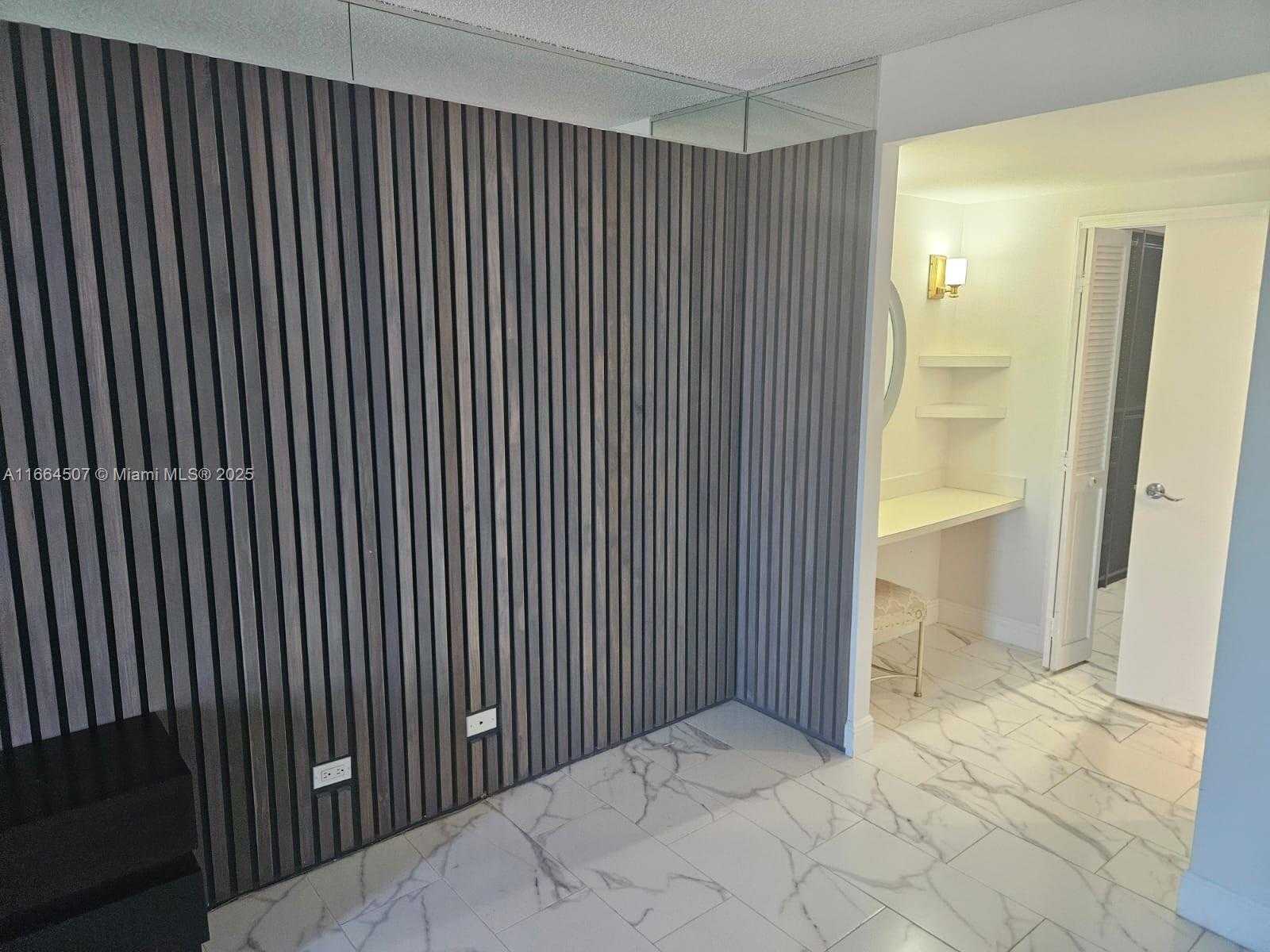 Small Image of 1800 NORTH EAST 114TH ST #401, Miami Number 26