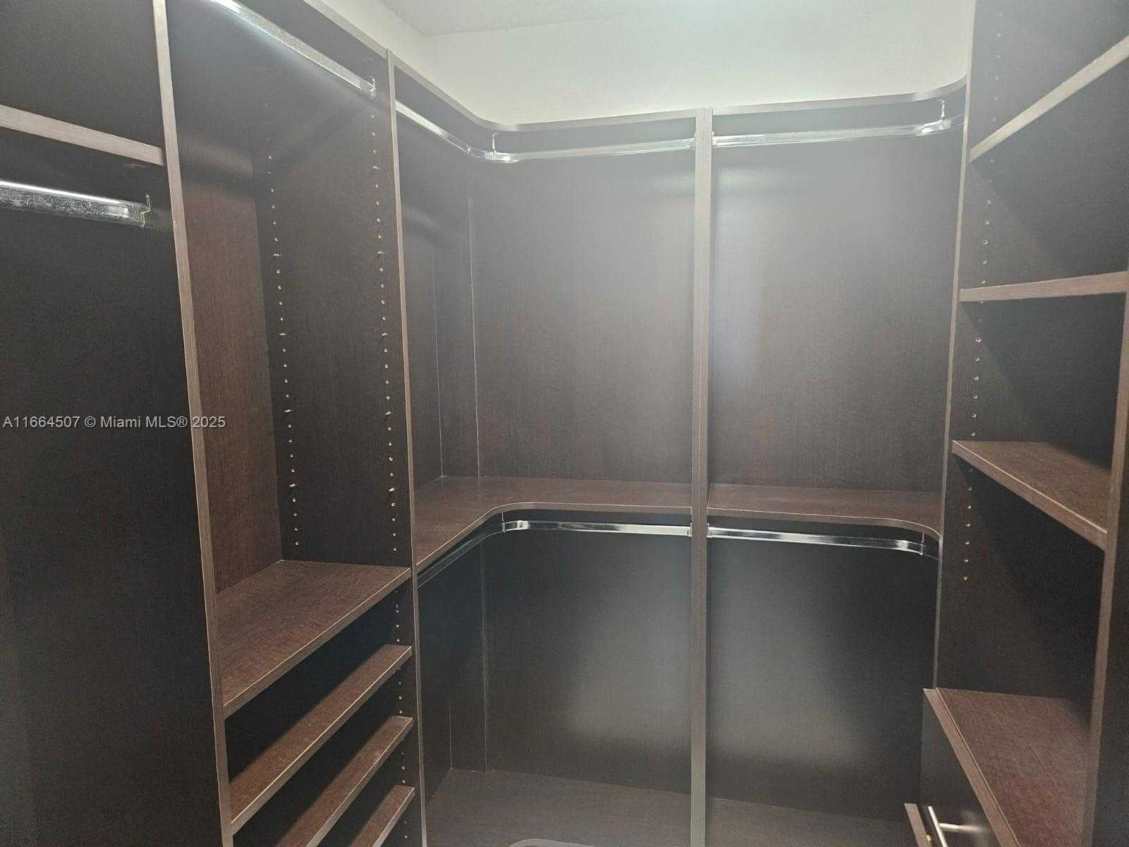 Small Image of 1800 NORTH EAST 114TH ST #401, Miami Number 29