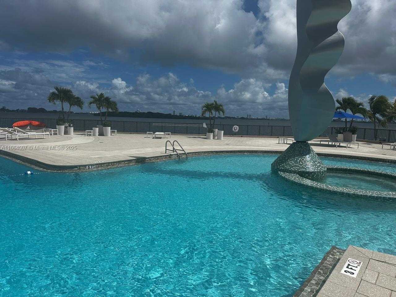 Small Image of 1800 NORTH EAST 114TH ST #401, Miami Number 3