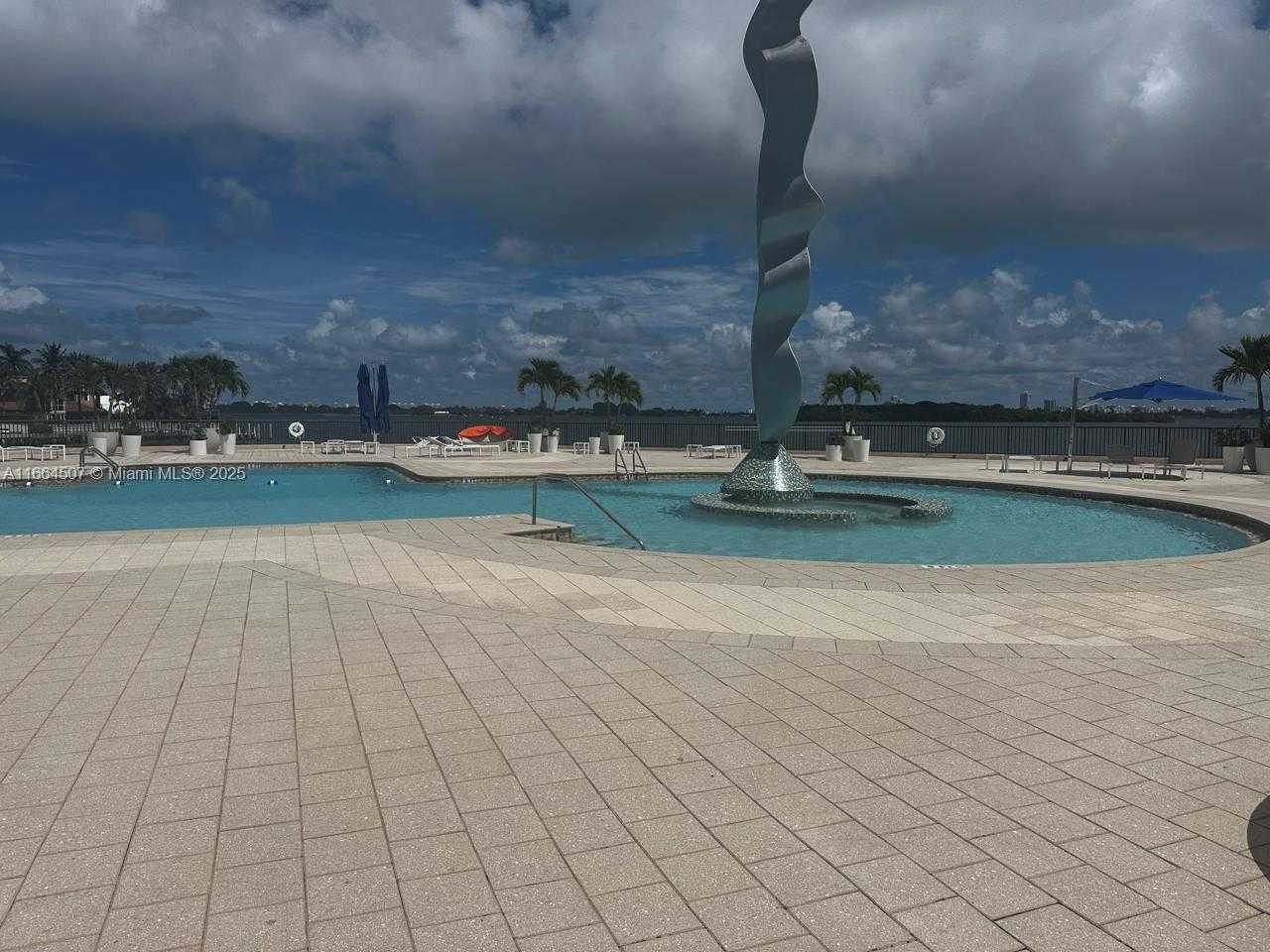 Small Image of 1800 NORTH EAST 114TH ST #401, Miami Number 5