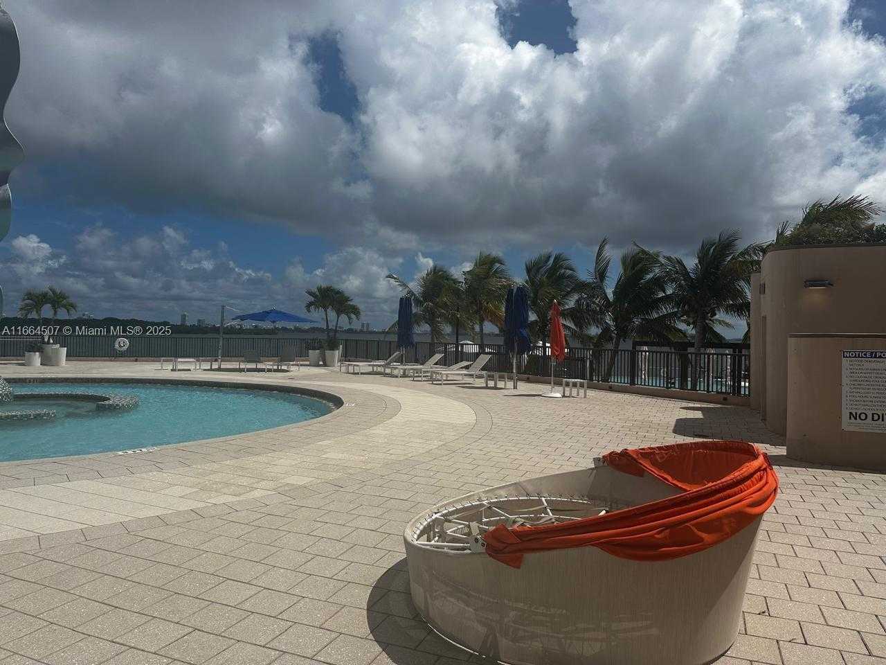 Small Image of 1800 NORTH EAST 114TH ST #401, Miami Number 8