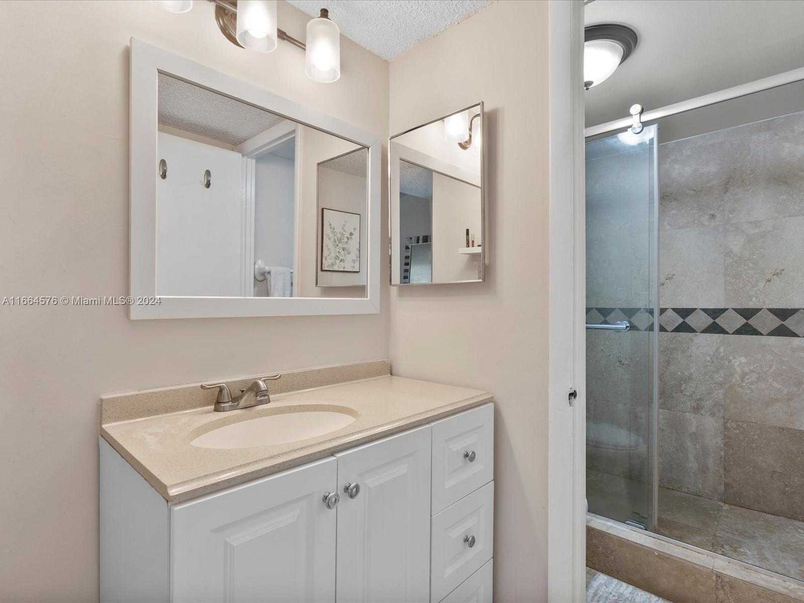 Small Image of 8401 WEST SAMPLE RD #28, Coral Springs Number 12