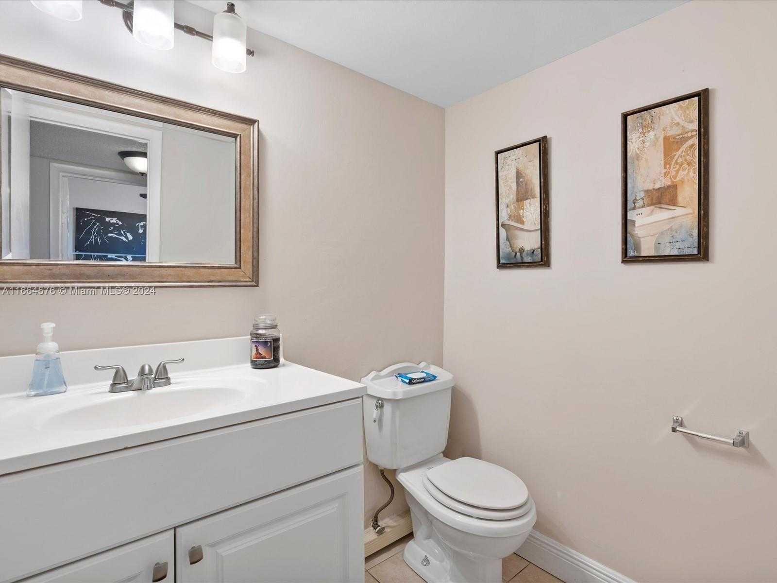 Small Image of 8401 WEST SAMPLE RD #28, Coral Springs Number 15