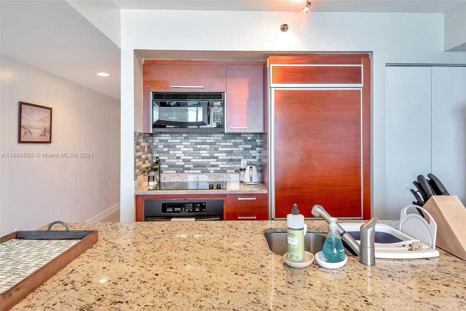Small Image of 1830 SOUTH OCEAN DR #4709, Hallandale Beach Number 26