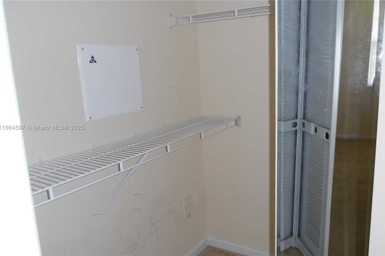 Small Image of 1919 VAN BUREN ST #516A, Hollywood Number 15