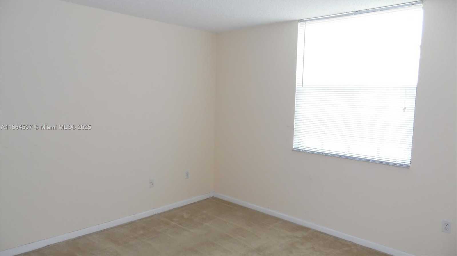 Small Image of 1919 VAN BUREN ST #516A, Hollywood Number 16