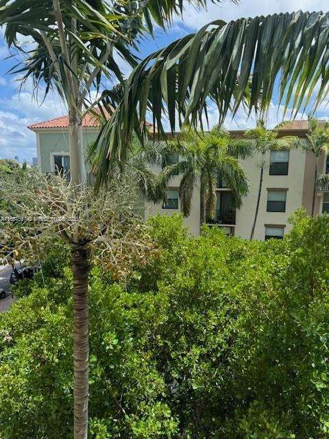 Small Image of 1919 VAN BUREN ST #516A, Hollywood Number 28