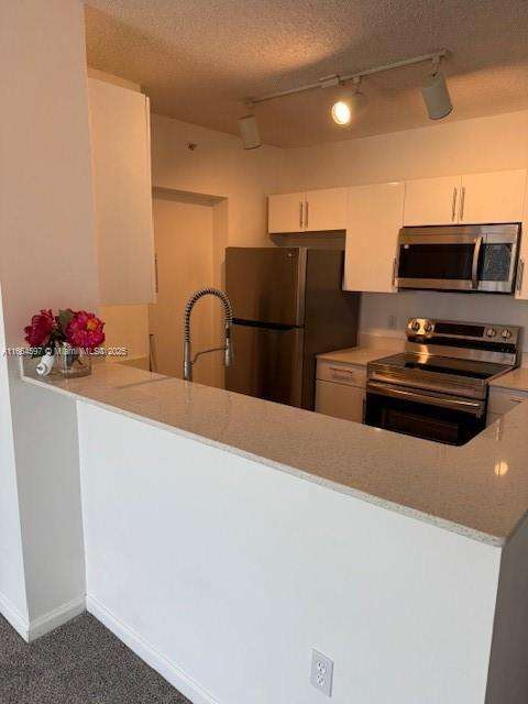 Small Image of 1919 VAN BUREN ST #516A, Hollywood Number 7