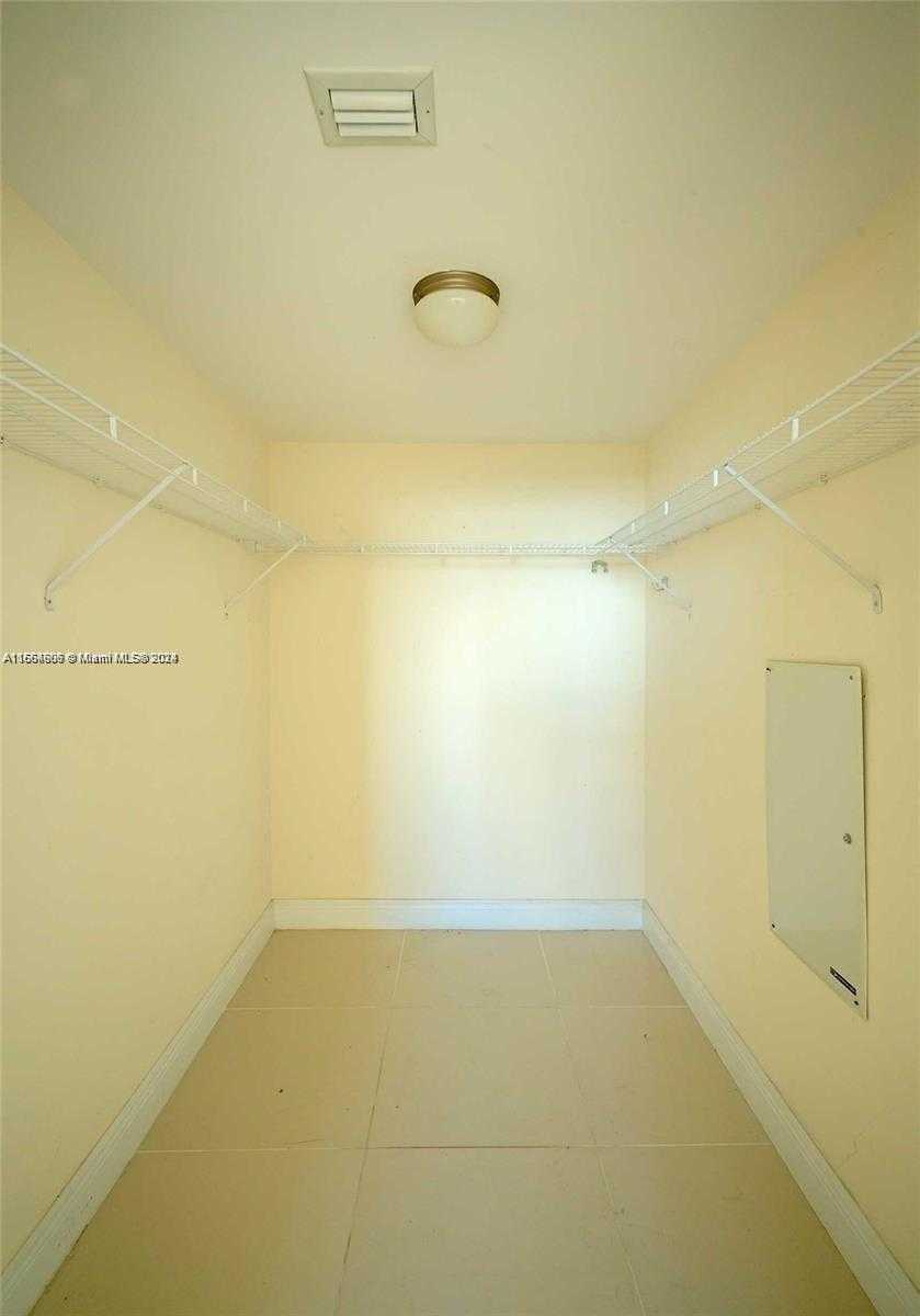 Small Image of 1861 NORTH WEST S RIVER DR #1404, Miami Number 10