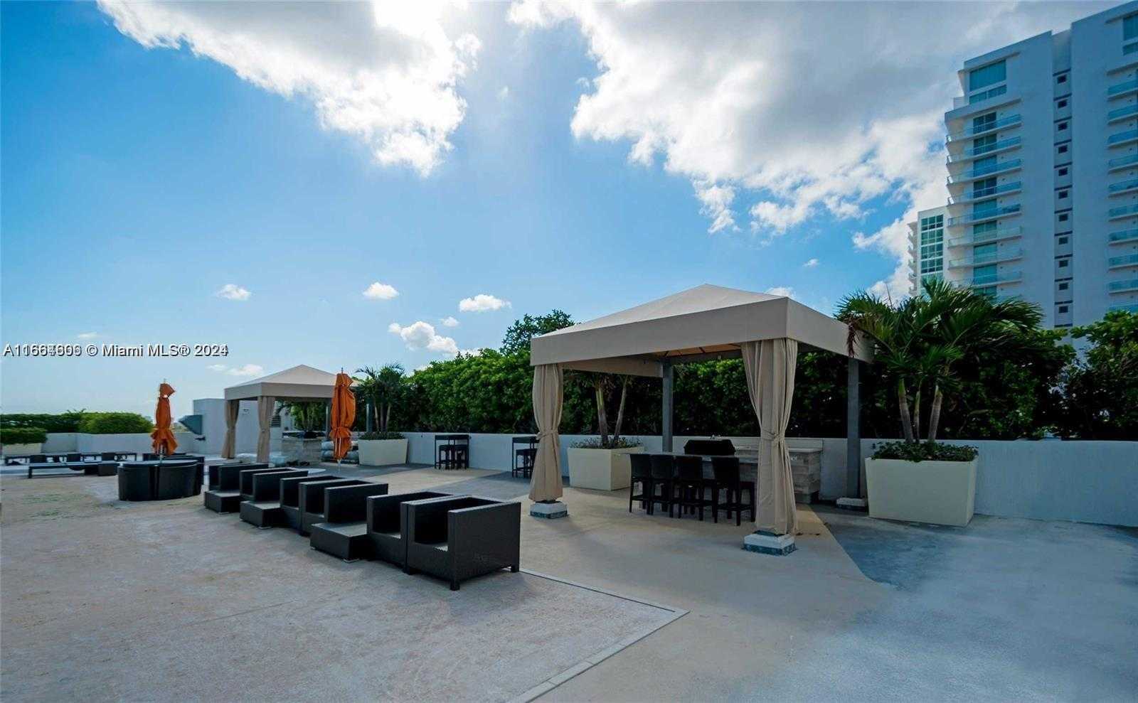 Small Image of 1861 NORTH WEST S RIVER DR #1404, Miami Number 16