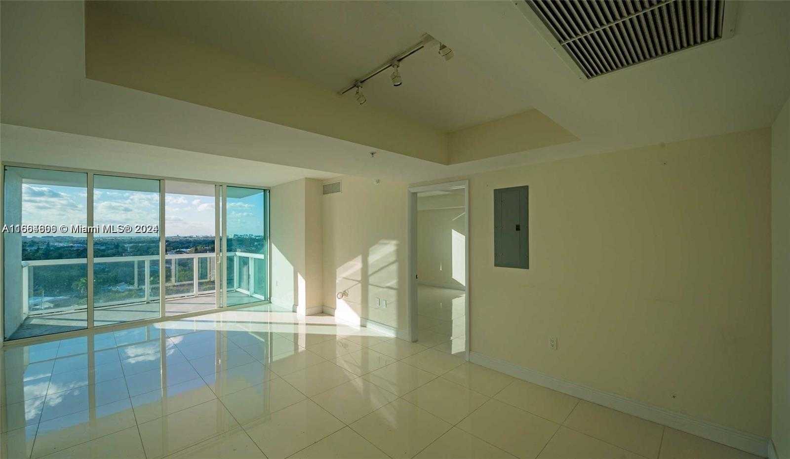 Small Image of 1861 NORTH WEST S RIVER DR #1404, Miami Number 7