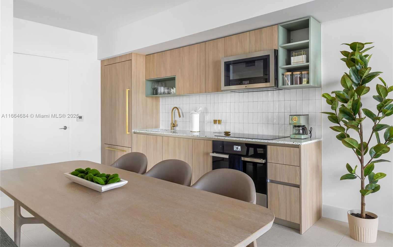 Small Image of 159 NORTH EAST 6TH ST #2716, Miami Number 7