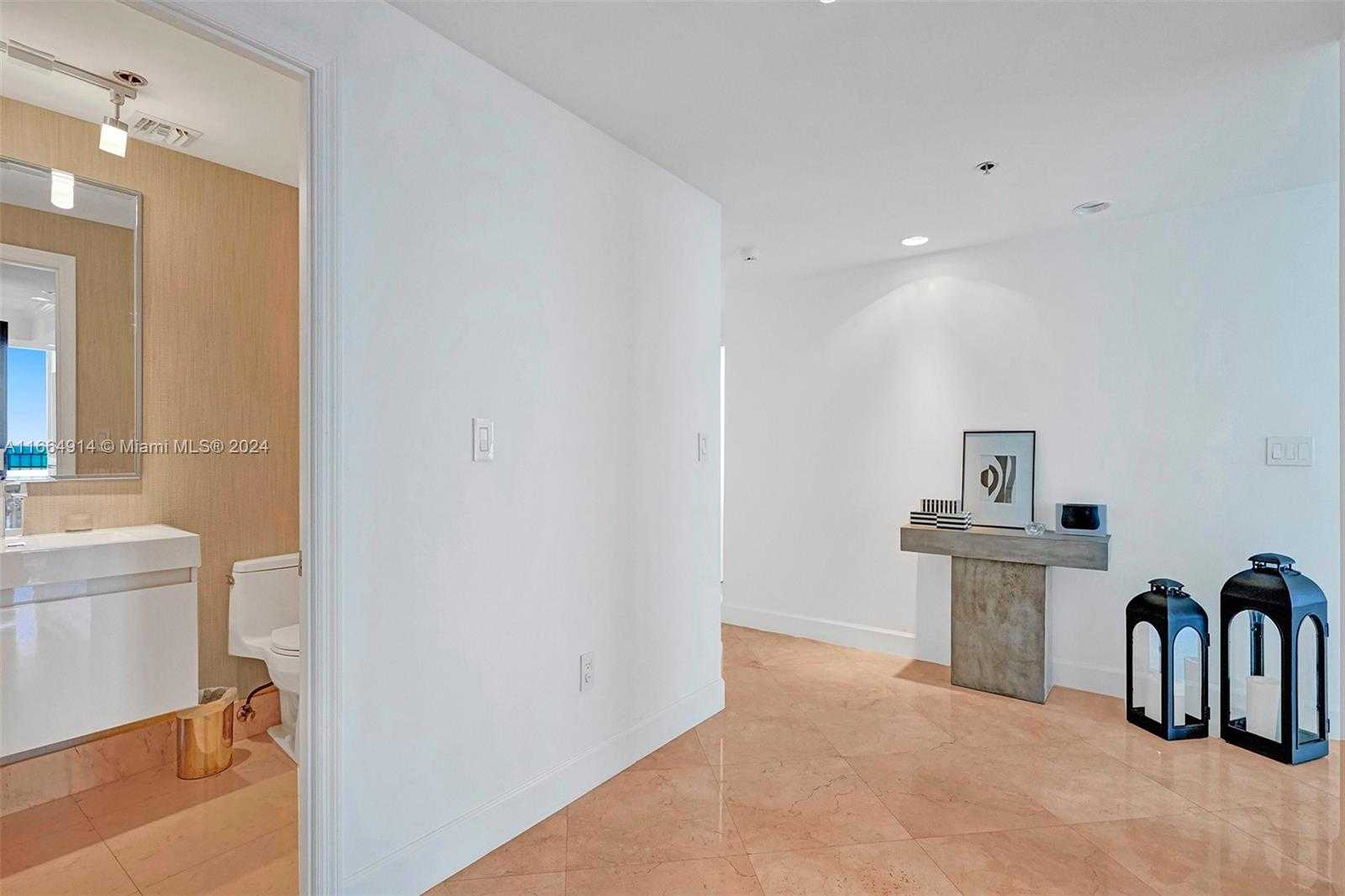Small Image of 10205 COLLINS AVE #P8, Bal Harbour Number 25