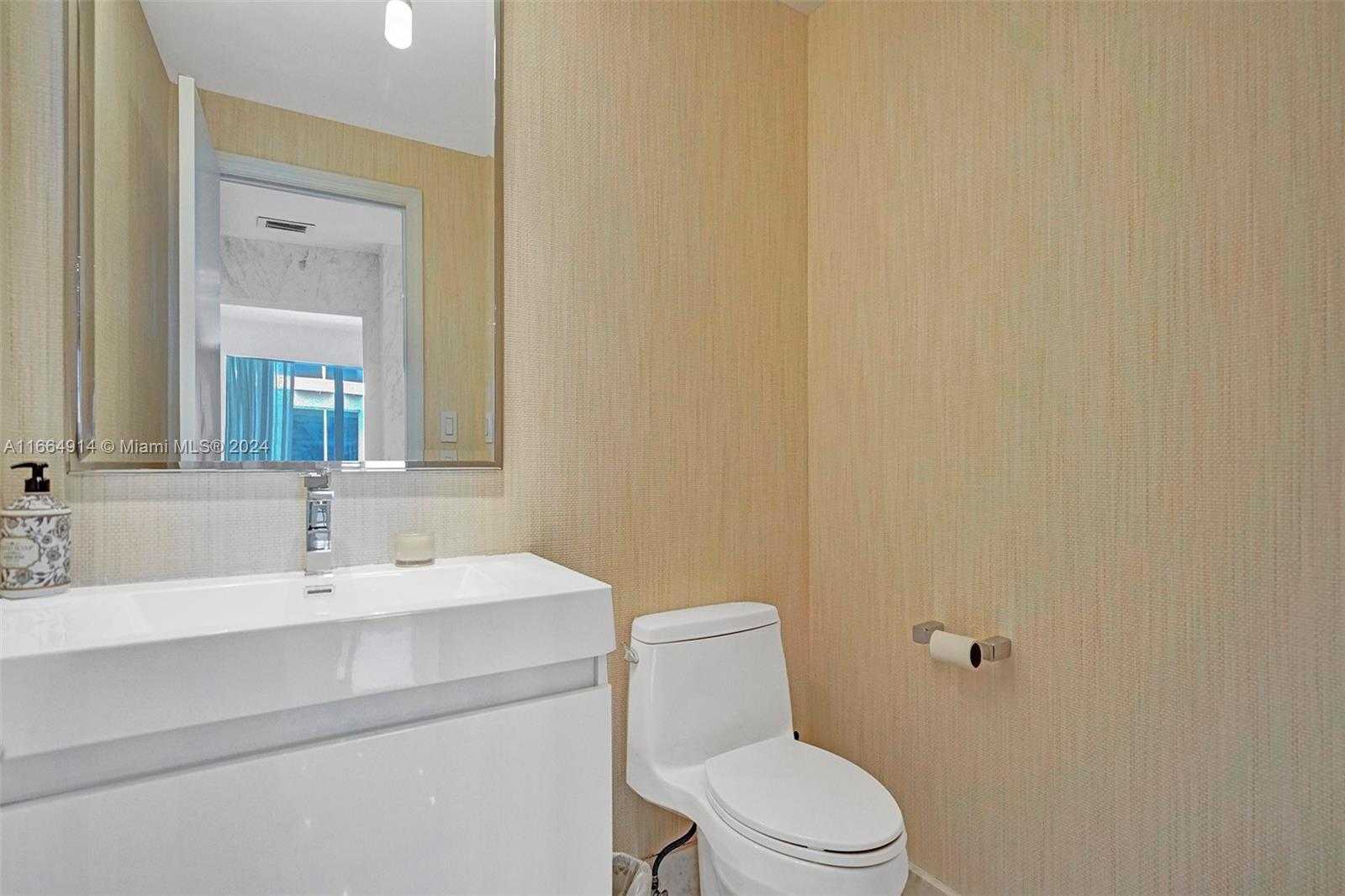 Small Image of 10205 COLLINS AVE #P8, Bal Harbour Number 26