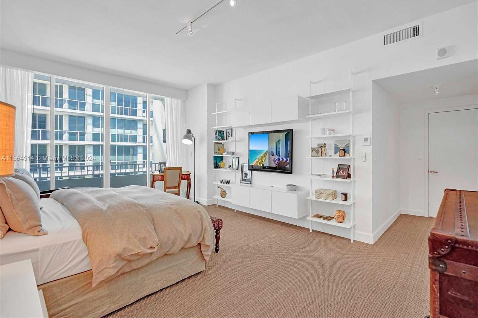 Small Image of 10205 COLLINS AVE #P8, Bal Harbour Number 34