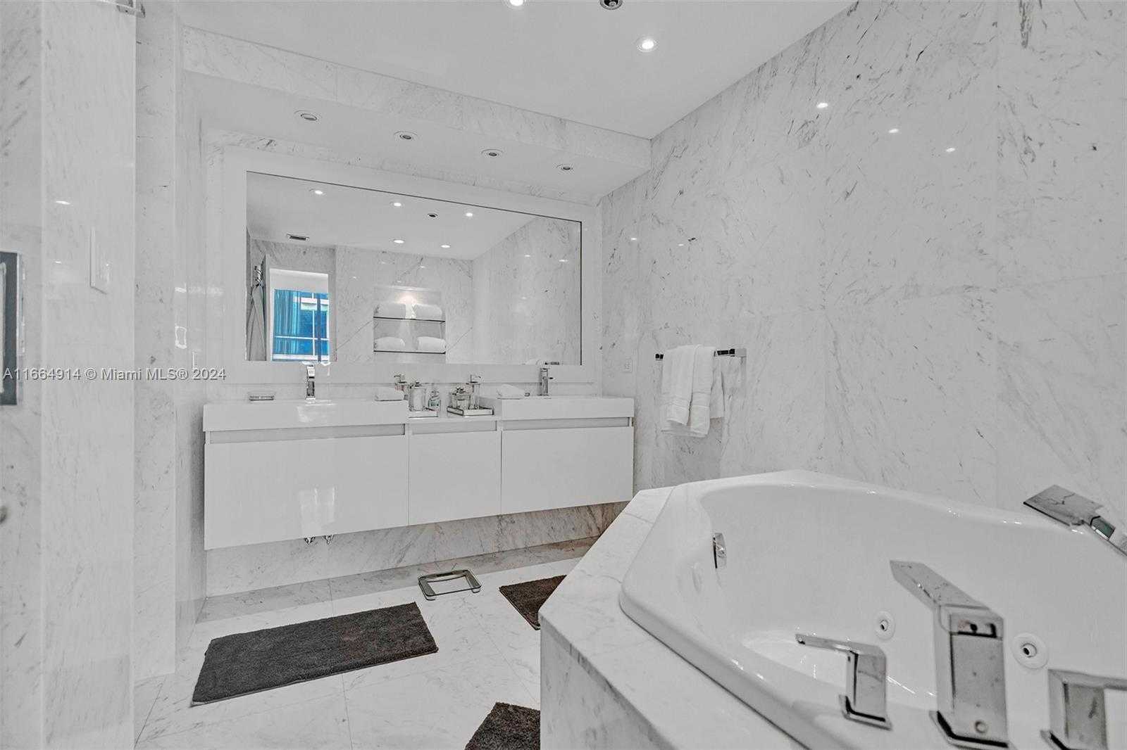Small Image of 10205 COLLINS AVE #P8, Bal Harbour Number 38
