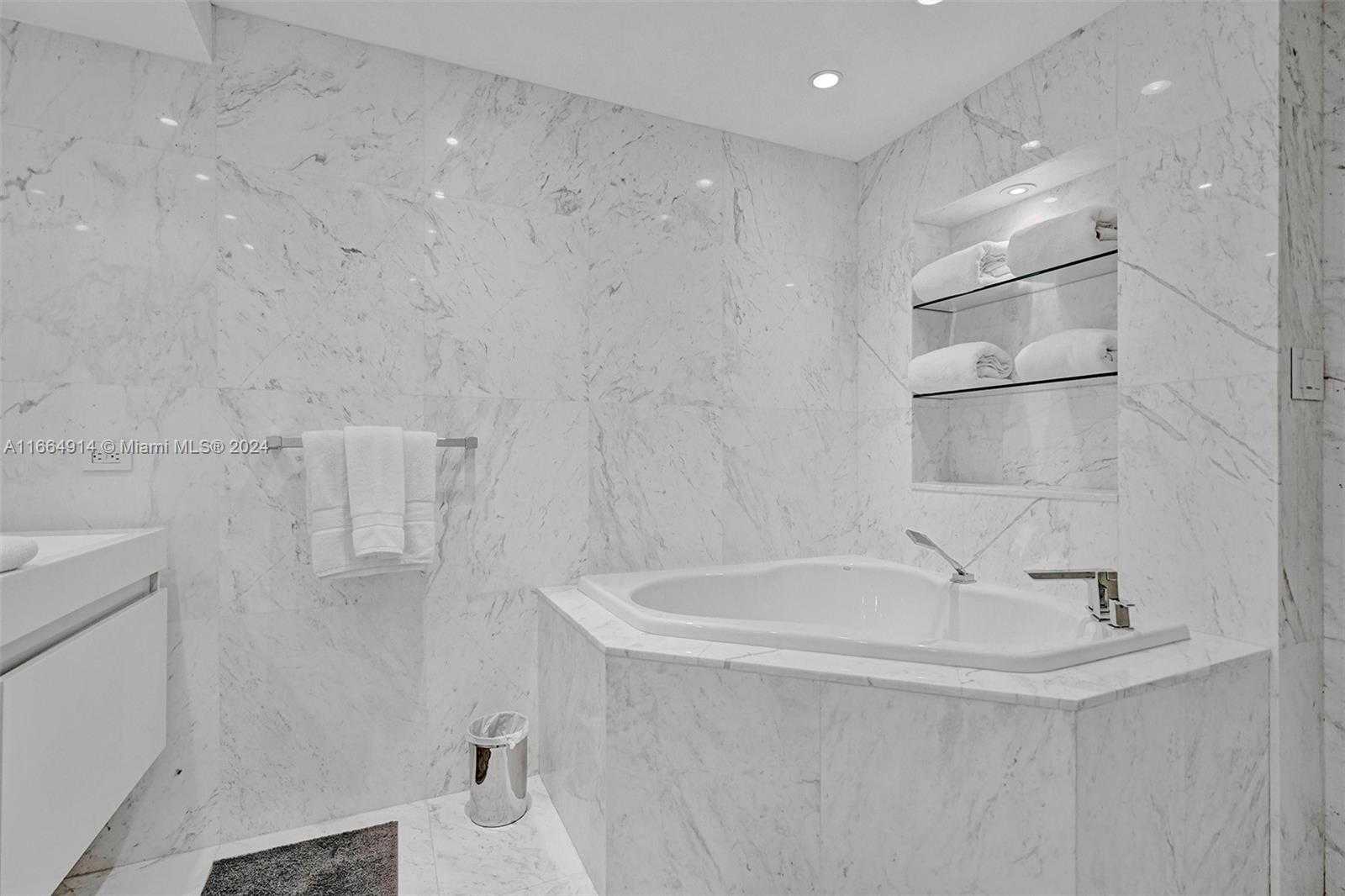 Small Image of 10205 COLLINS AVE #P8, Bal Harbour Number 40