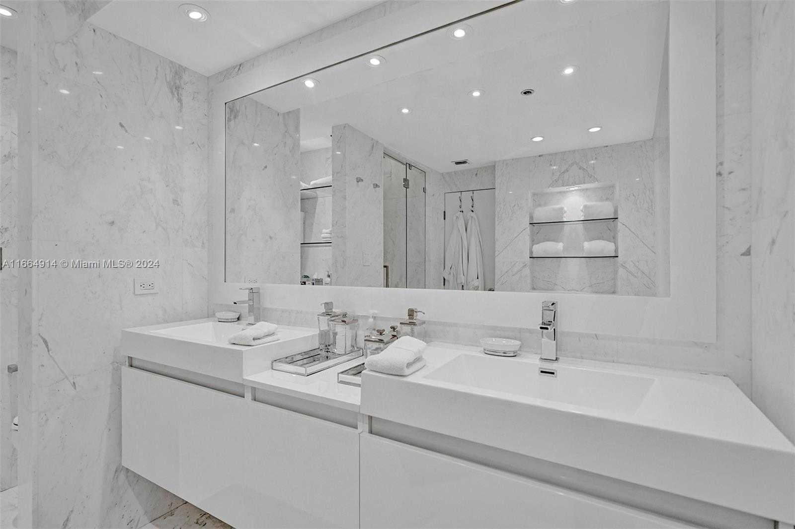 Small Image of 10205 COLLINS AVE #P8, Bal Harbour Number 41