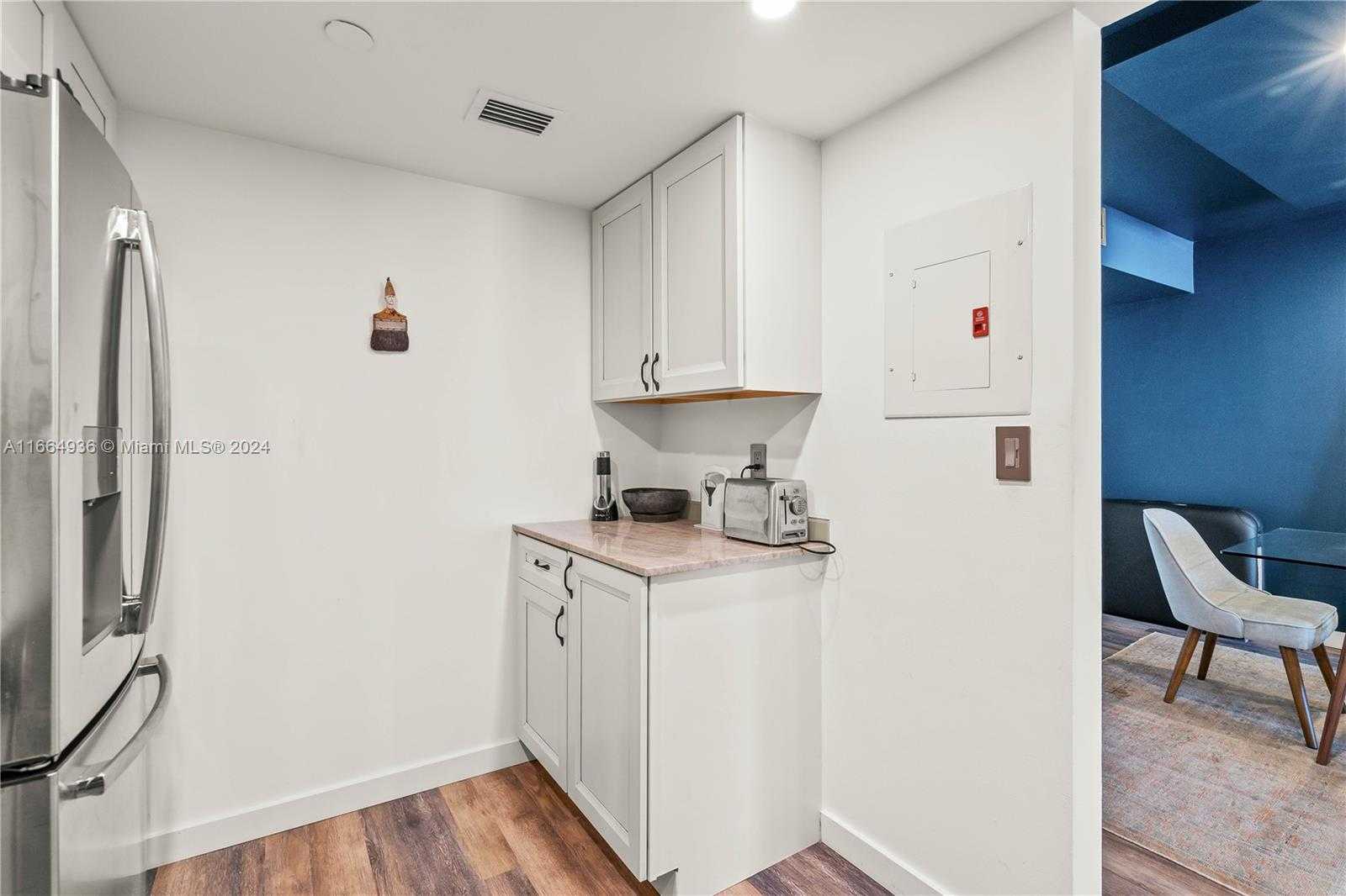 Small Image of 3300 NORTH EAST 192ND ST #1915, Aventura Number 12