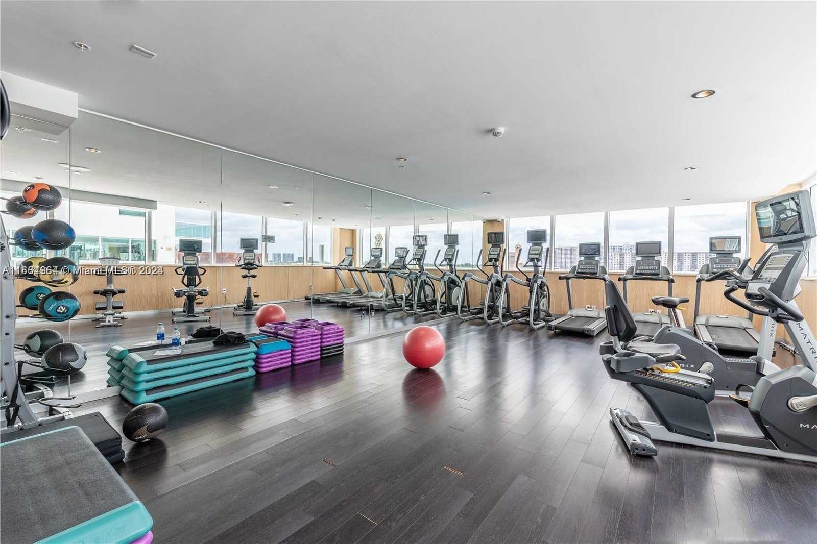 Small Image of 400 SUNNY ISLES BLVD #419, Sunny Isles Beach Number 14