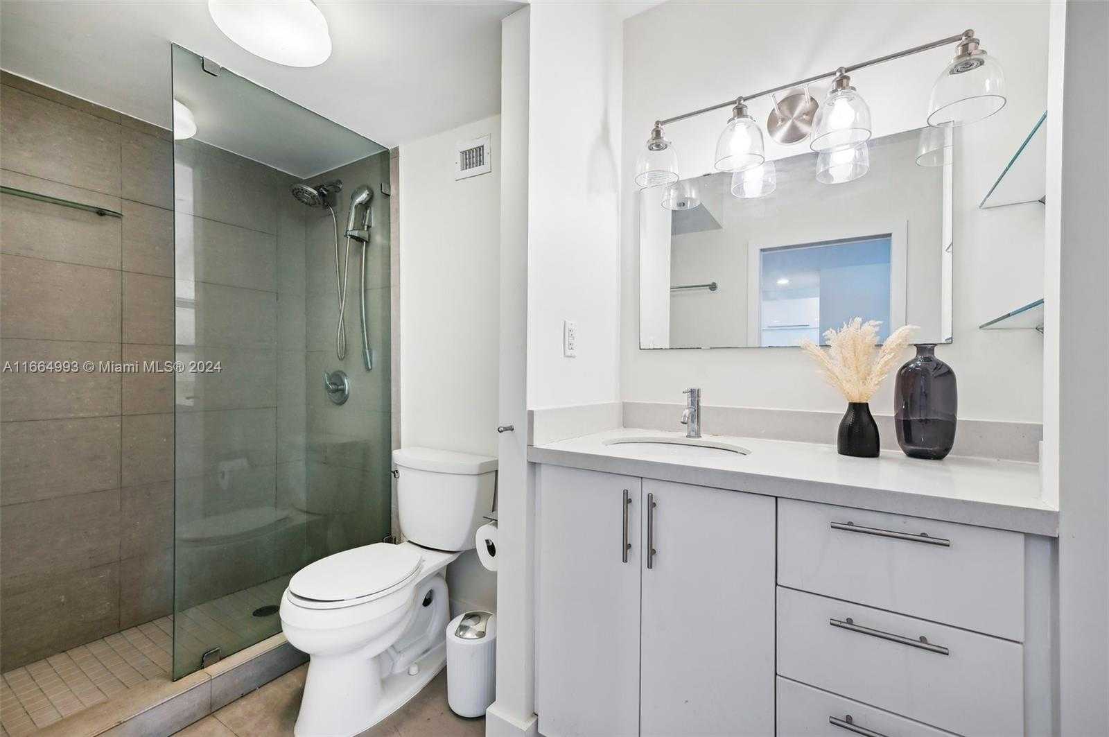 Small Image of 100 LINCOLN RD #804, Miami Beach Number 14