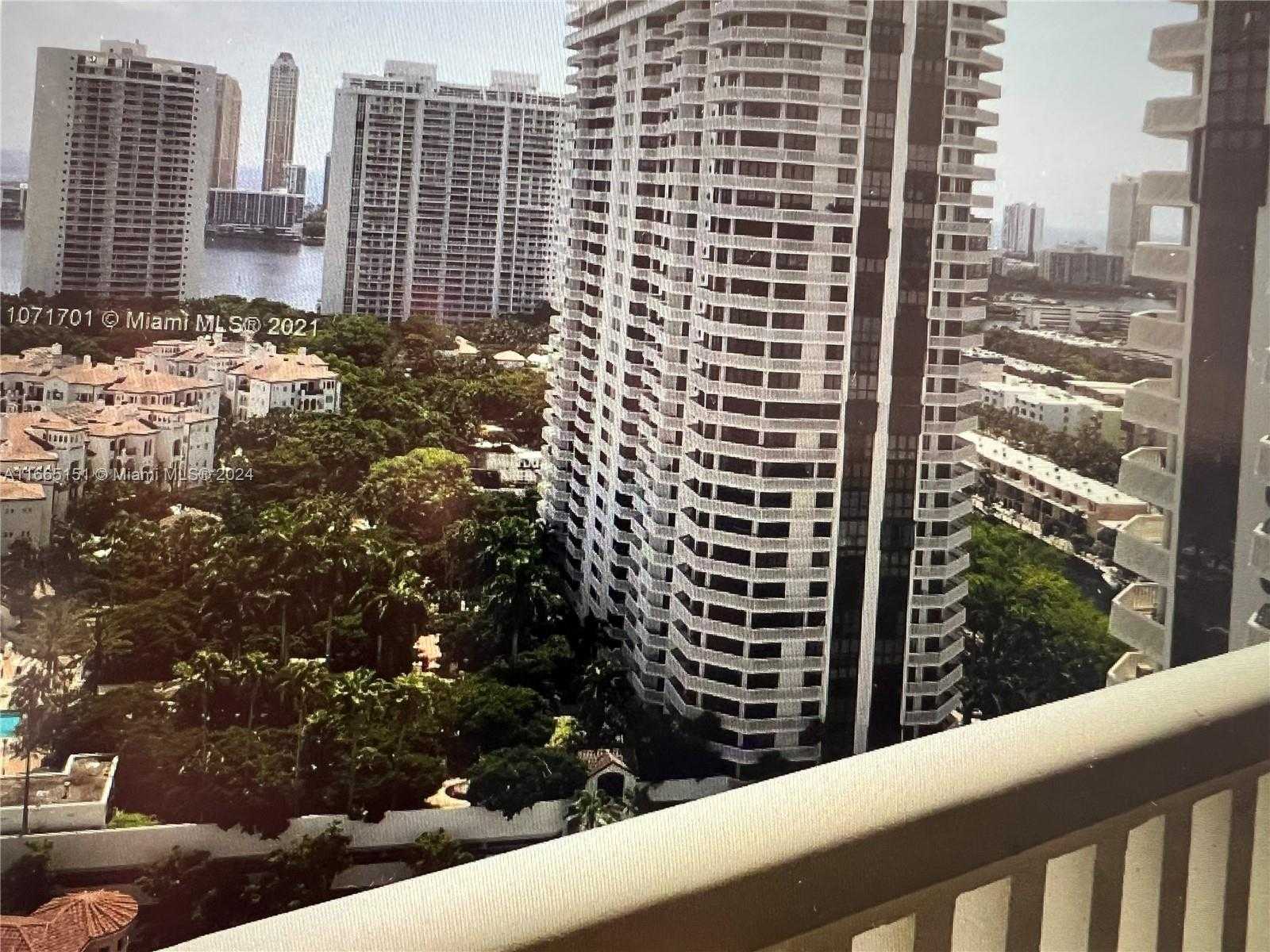 Small Image of 1000 ISLAND BLVD #2408, Aventura Number 4