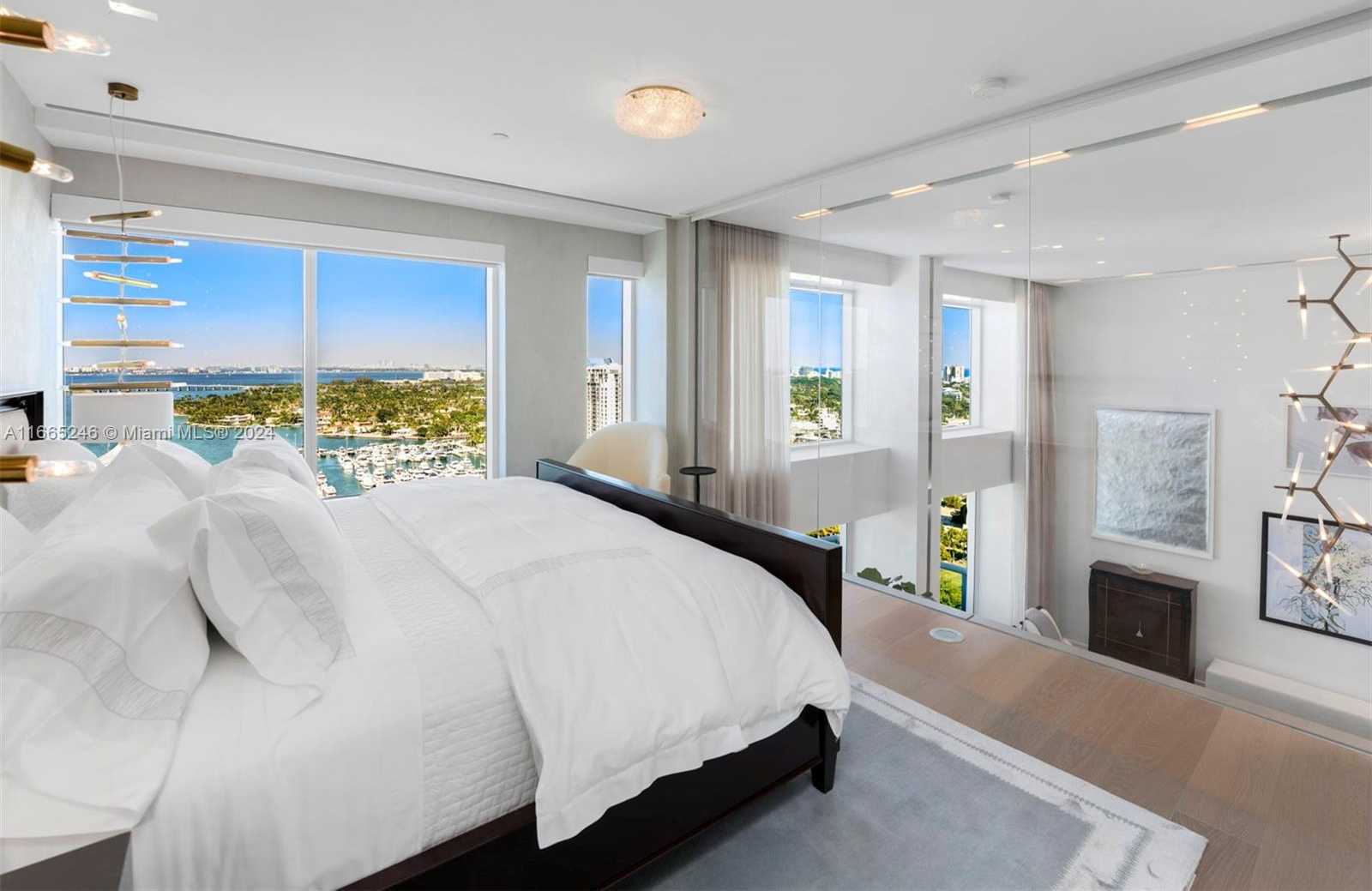 Small Image of 10 VENETIAN WAY #PH 2/3, Miami Beach Number 7