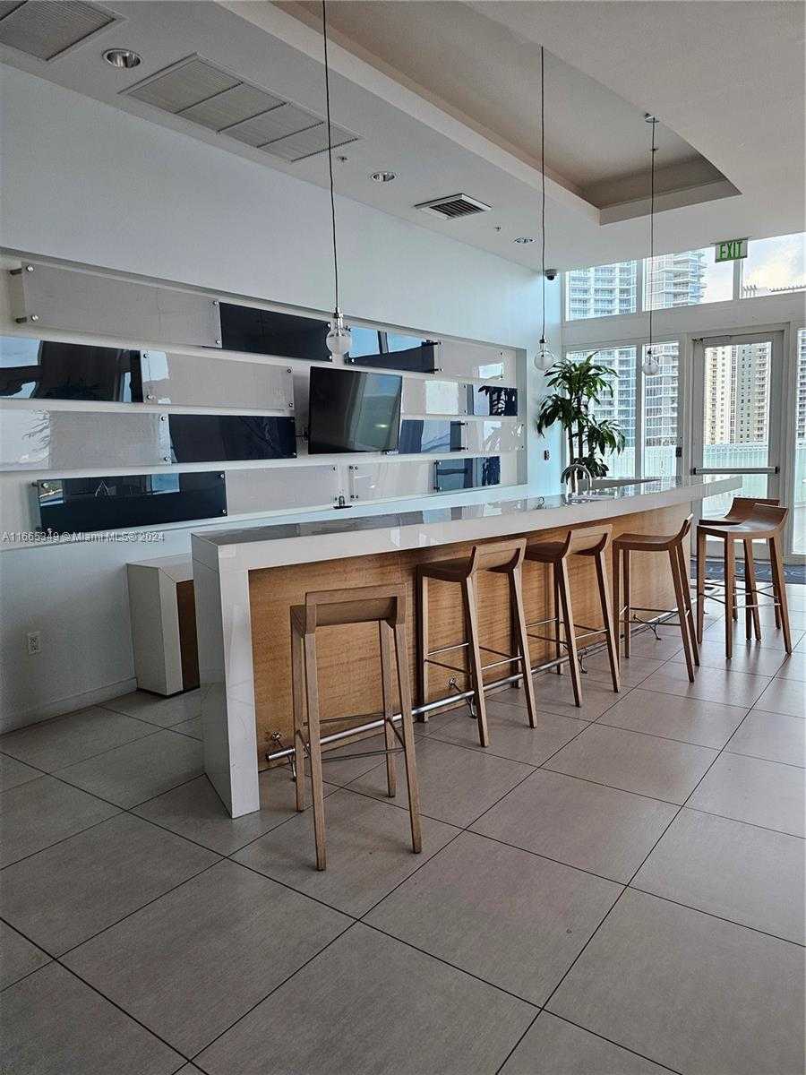 Small Image of 1900 NORTH BAYSHORE DR #1803, Miami Number 18