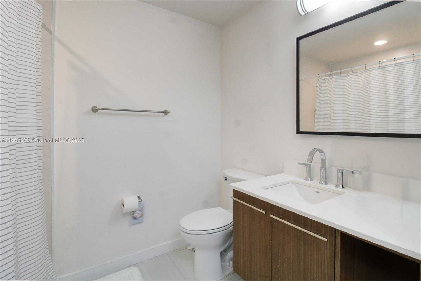 Small Image of 7751 NORTH WEST 107TH AVE #504, Doral Number 11