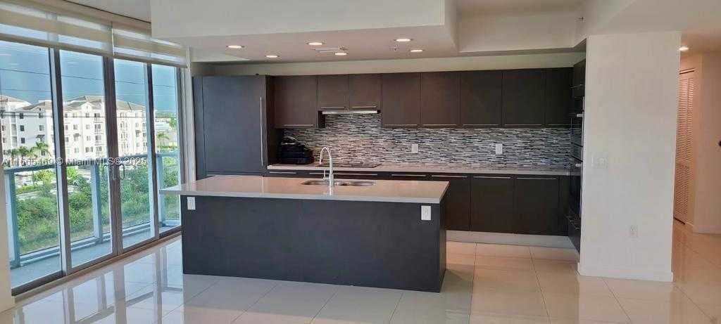 Small Image of 7751 NORTH WEST 107TH AVE #504, Doral Number 3