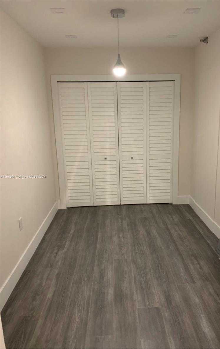Small Image of 10185 COLLINS AVE #406, Bal Harbour Number 14
