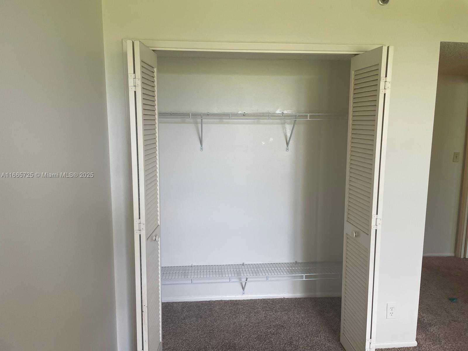 Small Image of 3520 OAKS WAY #208, Pompano Beach Number 16