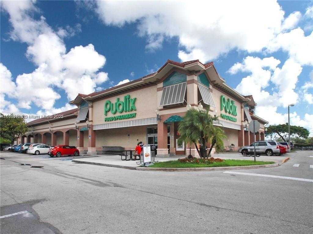 Small Image of 3520 OAKS WAY #208, Pompano Beach Number 53