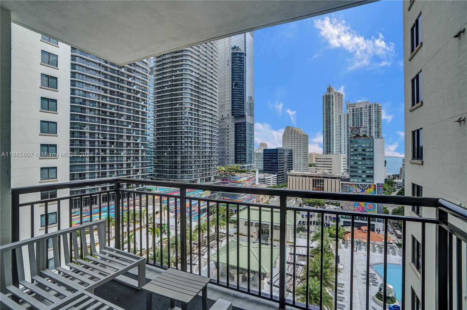 Small Image of 999 SOUTH WEST 1ST AVE #1807, Miami Number 14