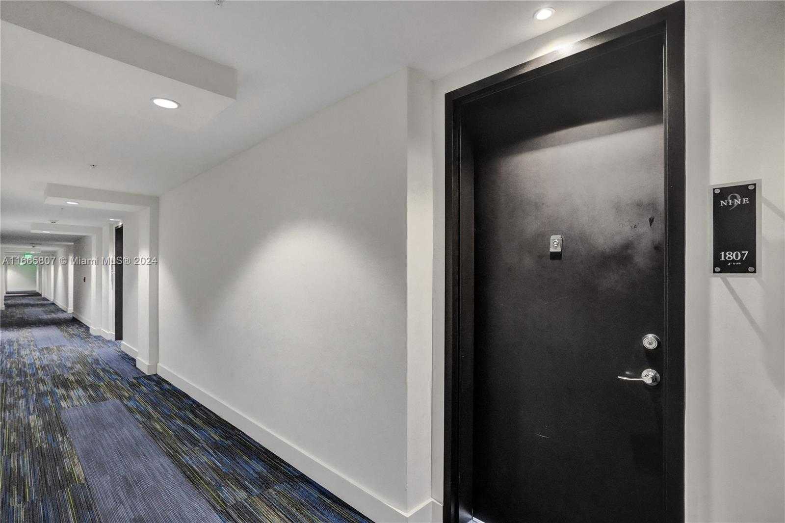 Small Image of 999 SOUTH WEST 1ST AVE #1807, Miami Number 27