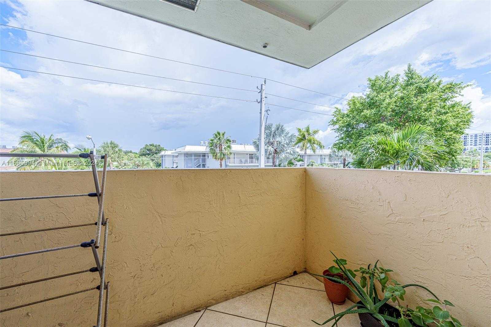 Small Image of 7410 SOUTH WEST 82ND ST #K302, Miami Number 16