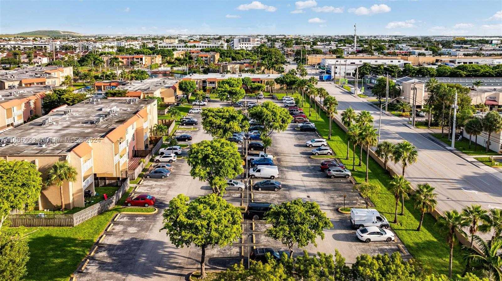 Small Image of 4804 NW 79th Ave, Doral, FL 33166, USA Number 3