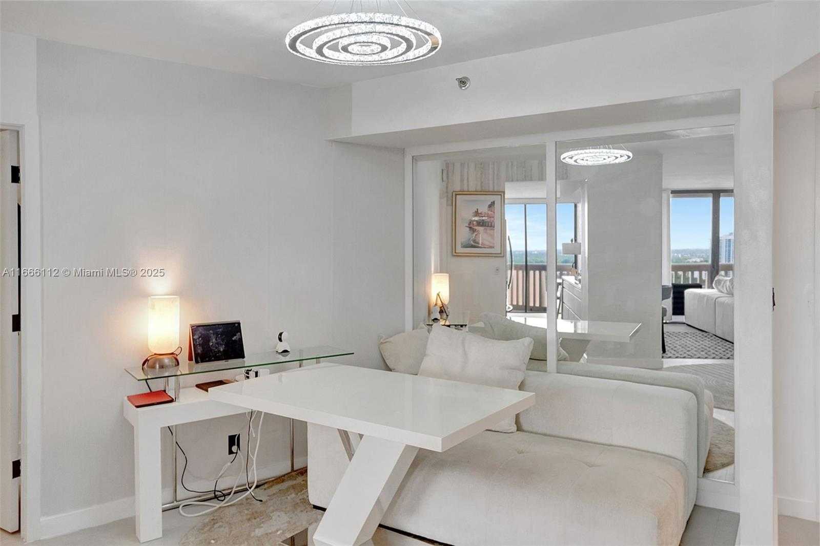 Small Image of 1000 ISLAND BLVD #2511, Aventura Number 14